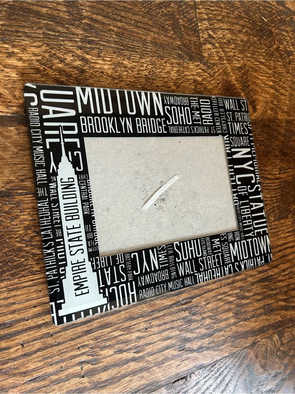 Fiberglass Staple of New York Picture Frame 4X6